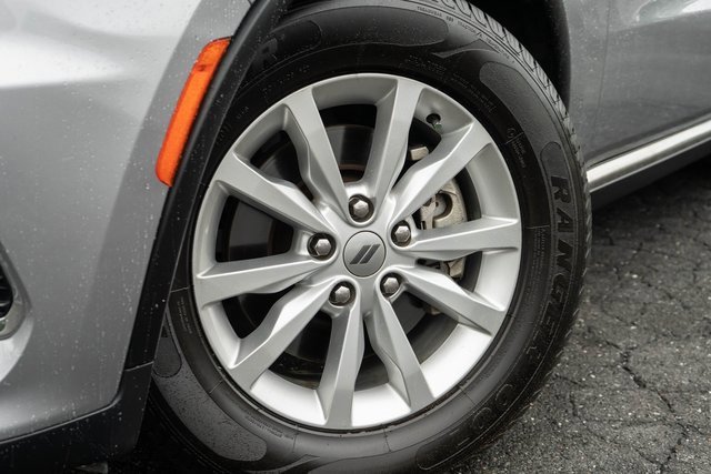 Used 2021 Dodge Durango SXT w/ 3rd Row Seating Group image 4