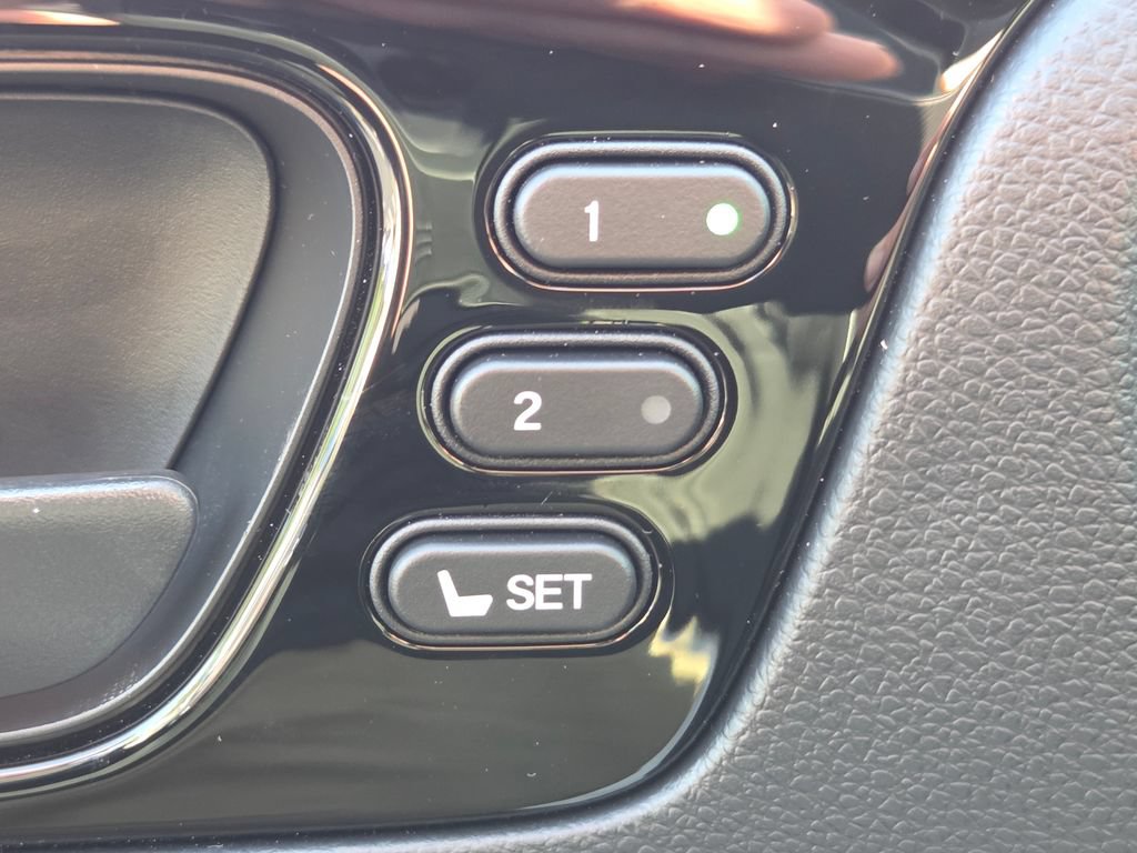 New 2026 Honda Odyssey Touring image 11