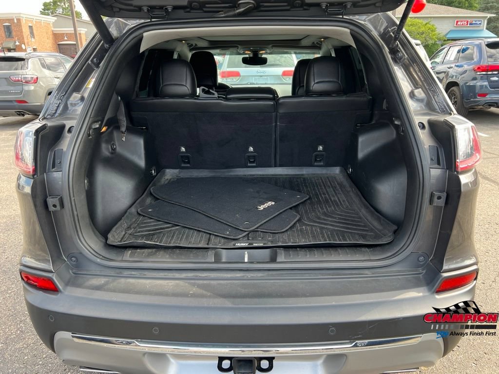 Used 2019 Jeep Cherokee Limited AWD/4WD image 25