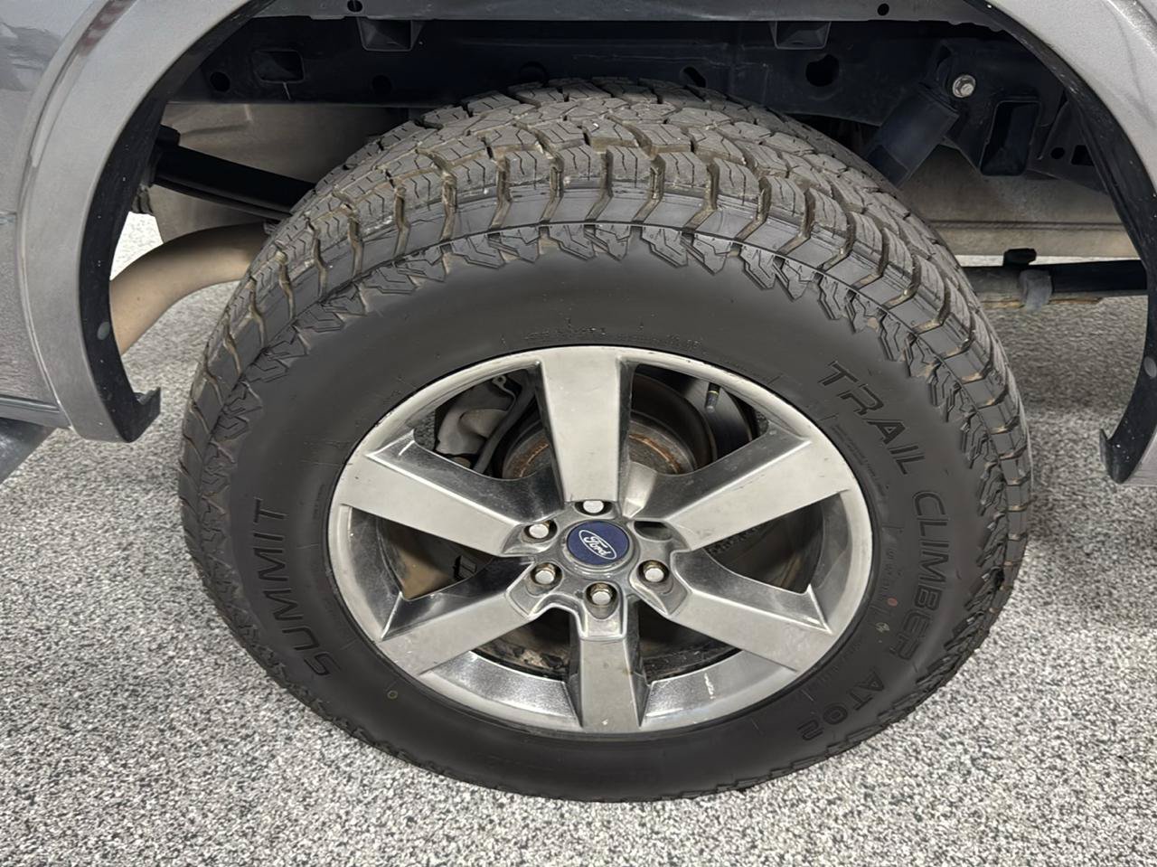 Used 2015 Ford F150 Lariat AWD/4WD image 8