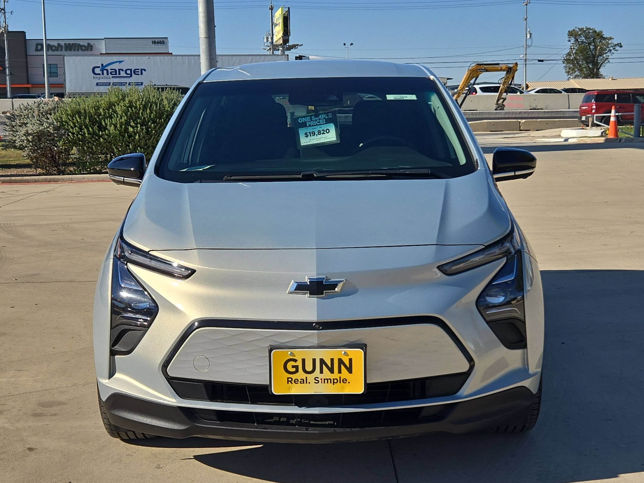 Certified 2023 Chevrolet Bolt LT w/ Infotainment Package FWD image 8