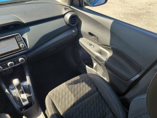 Used 2021 Nissan Kicks S FWD image 13
