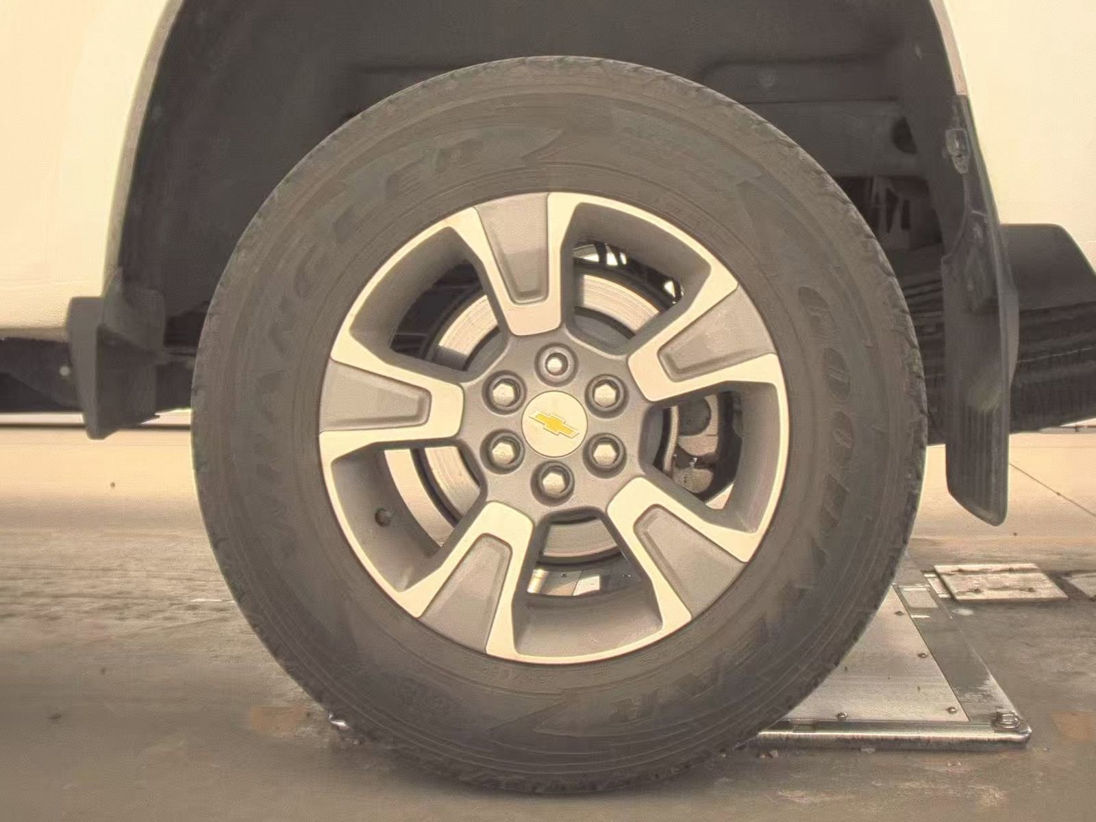 Used 2019 Chevrolet Colorado Z71 image 12