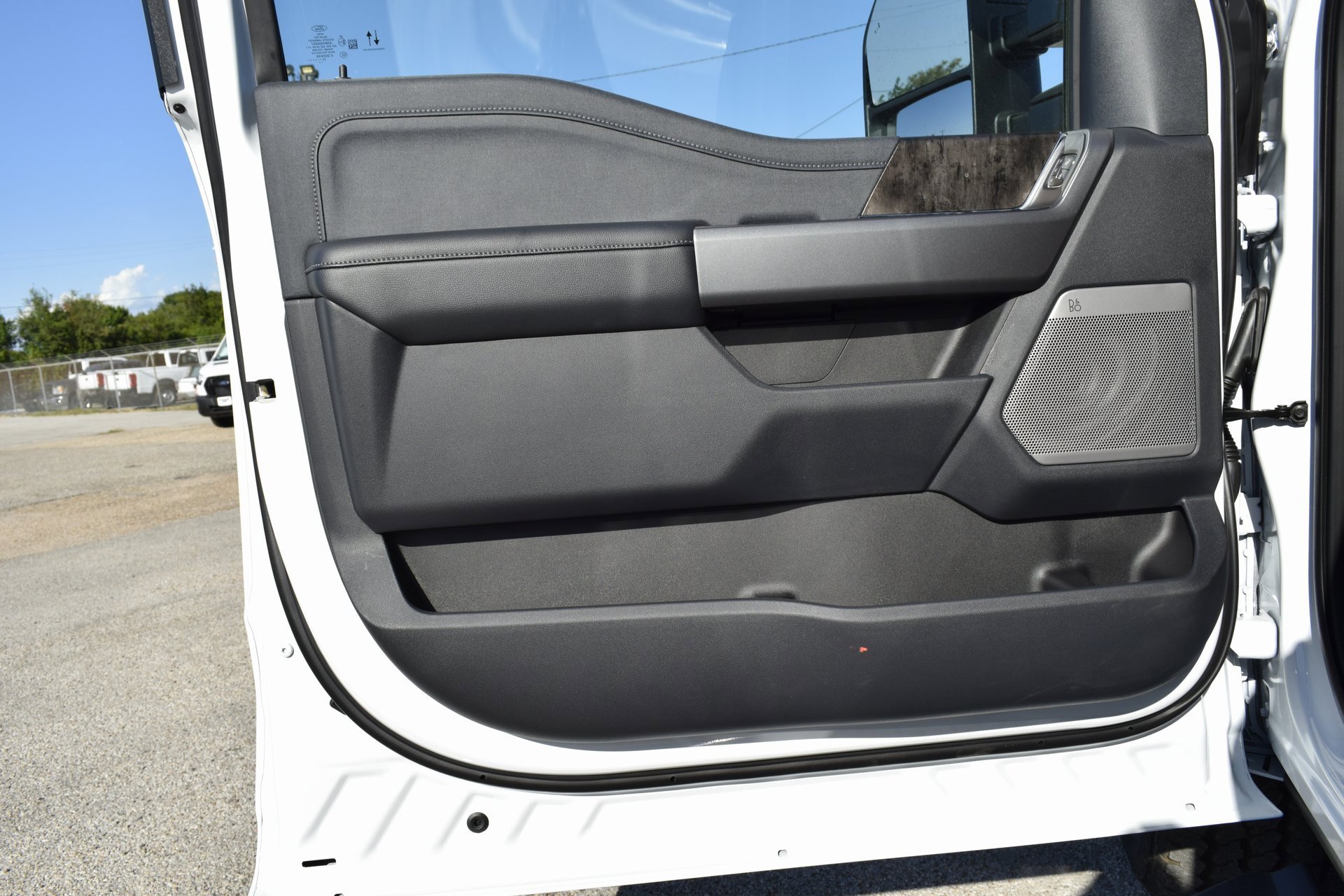 New 2026 Ford F250 Lariat w/ FX4 Off-Road Package image 19