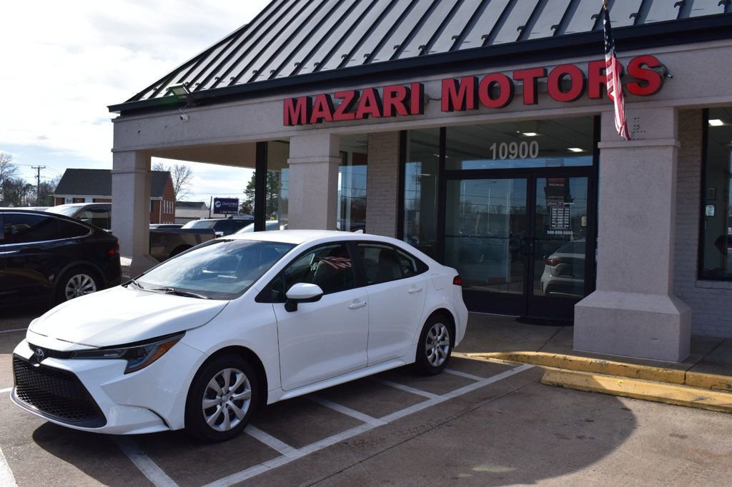 Used 2022 Toyota Corolla LE image 8