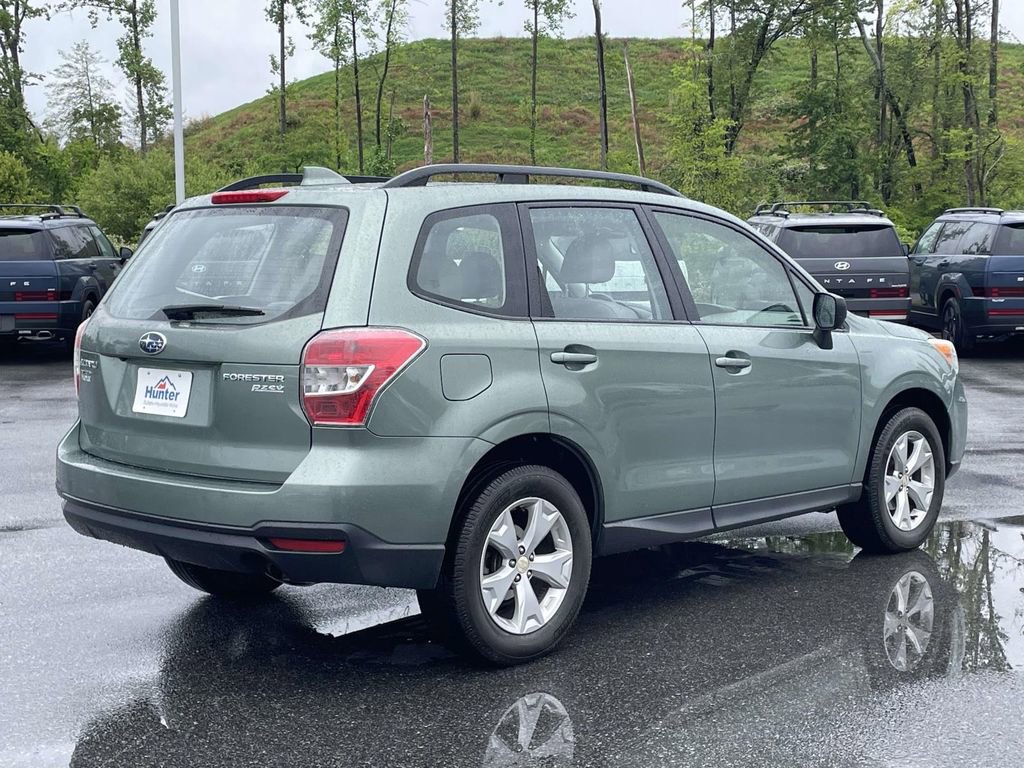 Used 2016 Subaru Forester 2.5i w/ Alloy Wheel Package AWD/4WD image 29