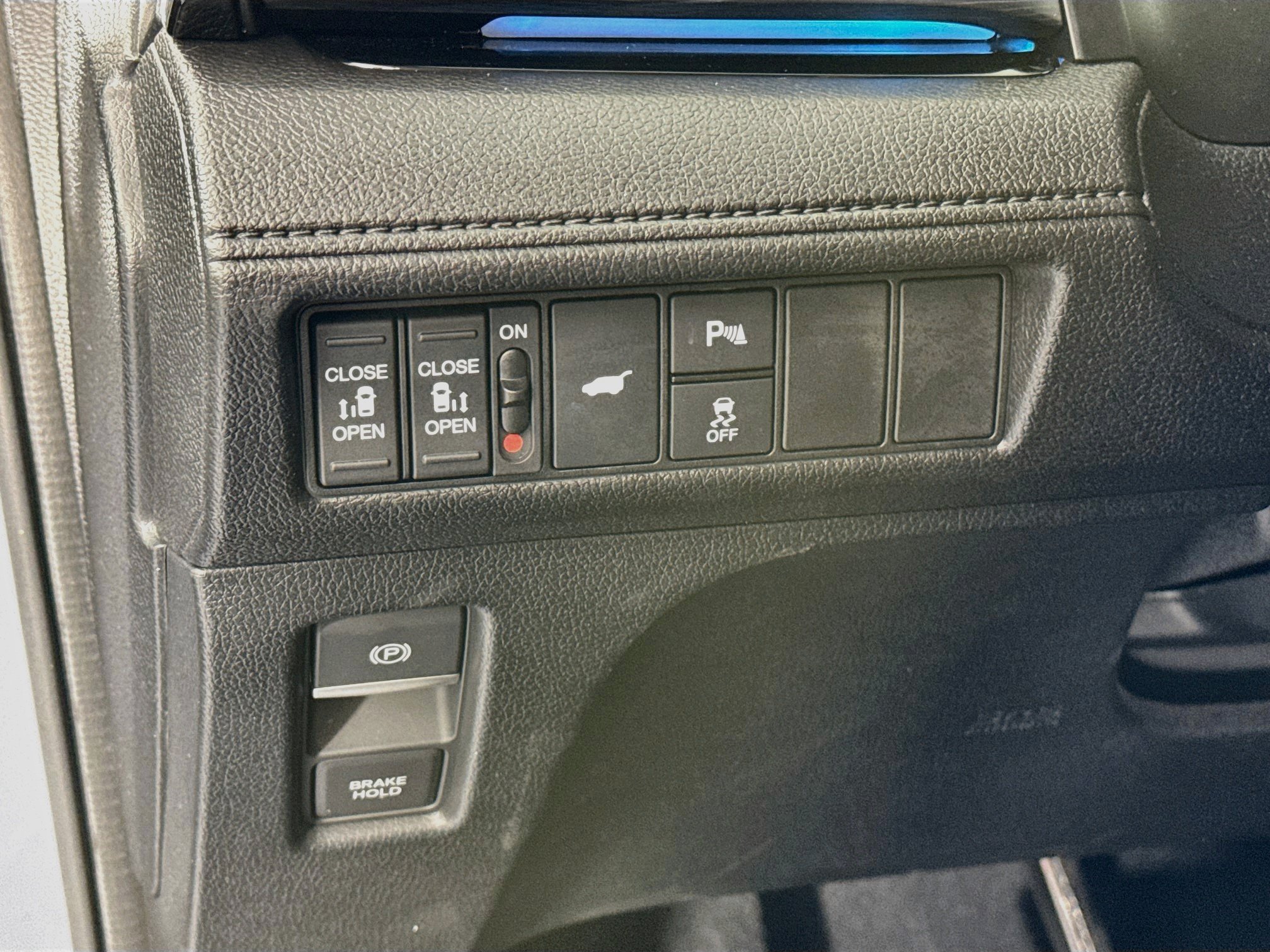 Certified 2025 Honda Odyssey Elite image 10