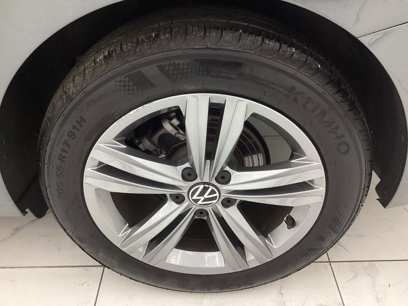 Used 2024 Volkswagen Jetta SE image 47