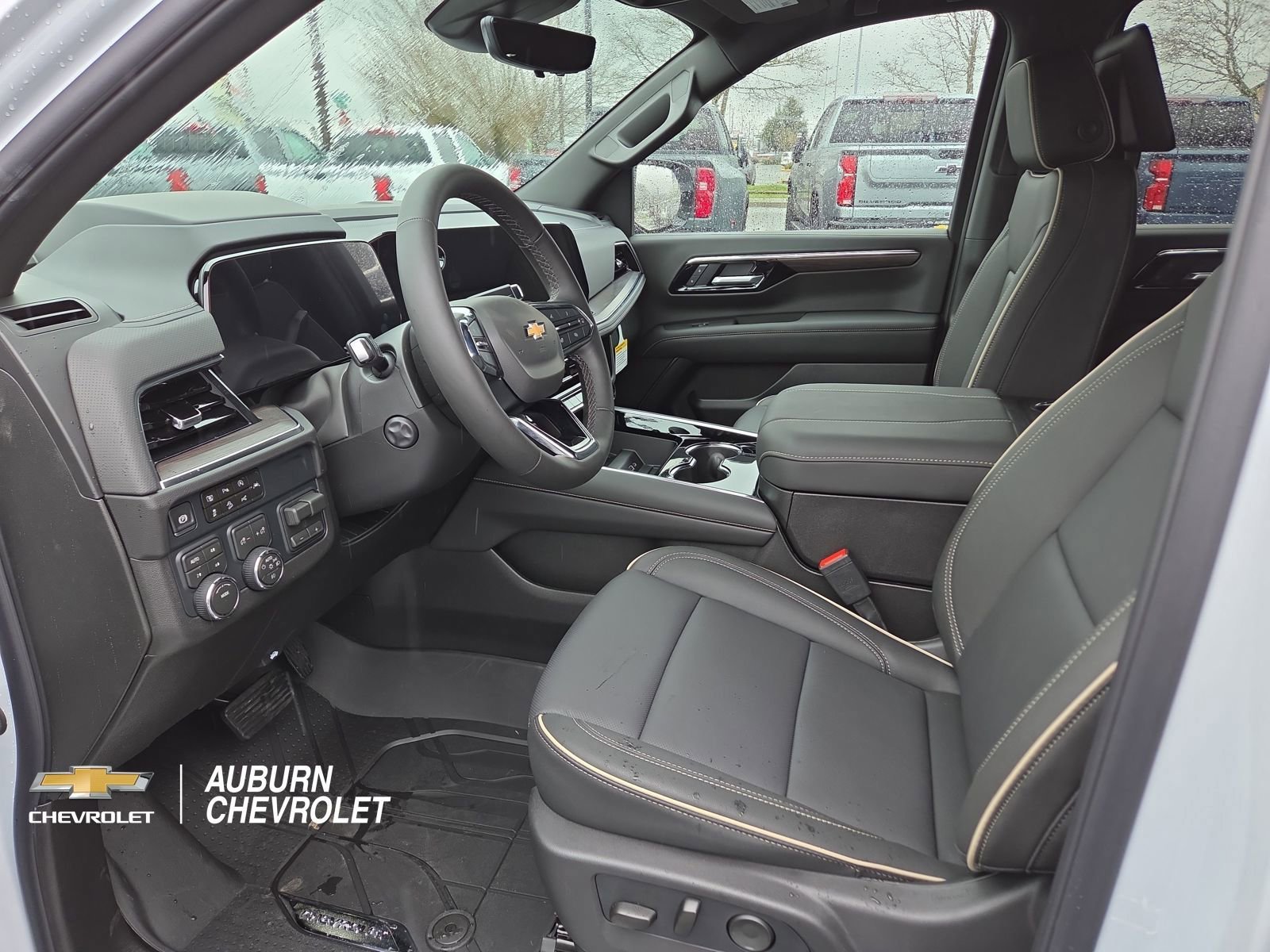 New 2026 Chevrolet Suburban Premier AWD/4WD image 13
