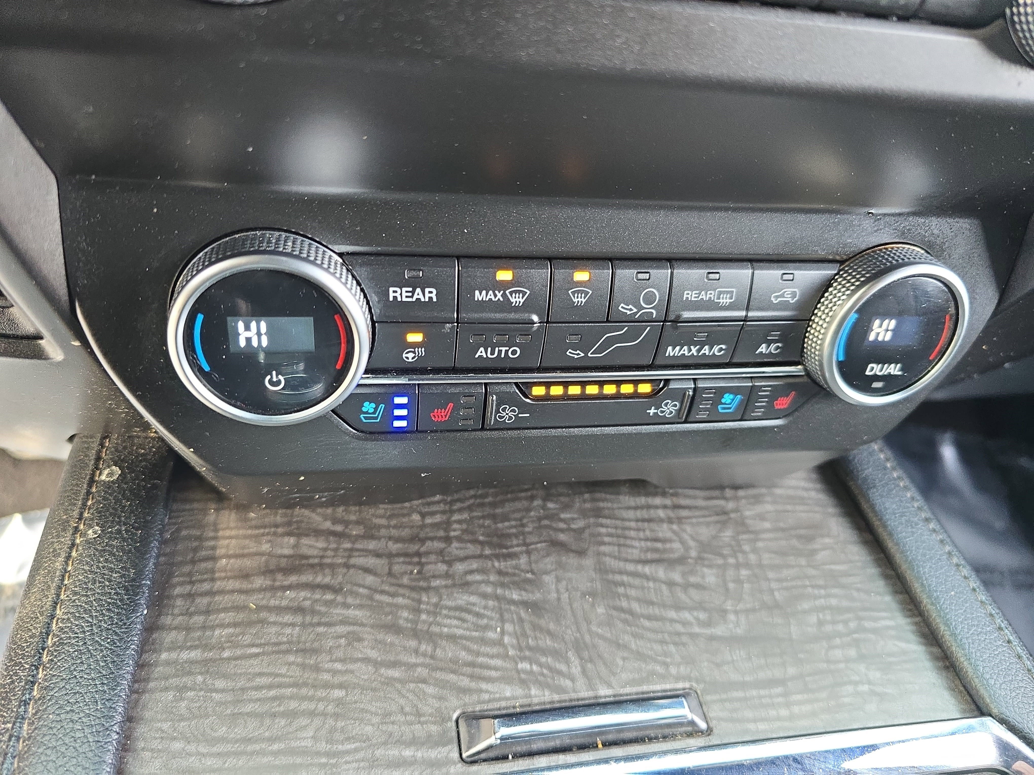 Used 2019 Ford Expedition Limited w/ Equipment Group 301A image 22