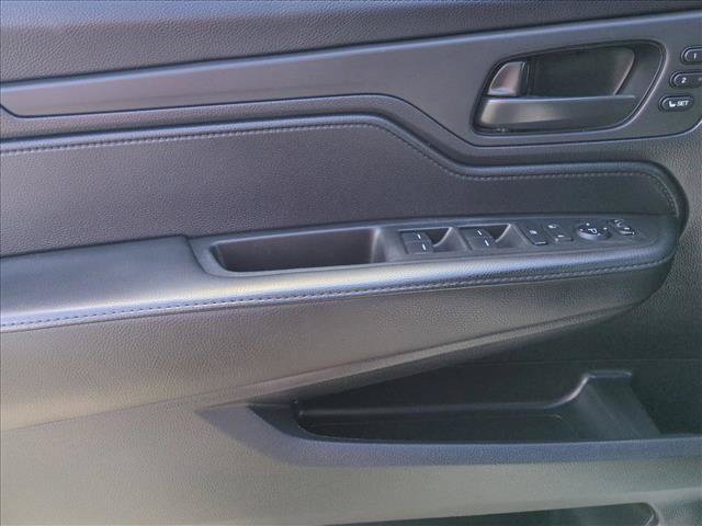 Used 2025 Honda Odyssey Sport-L image 11