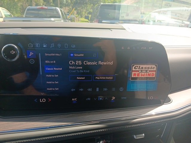 New 2025 Chevrolet Suburban LS image 30