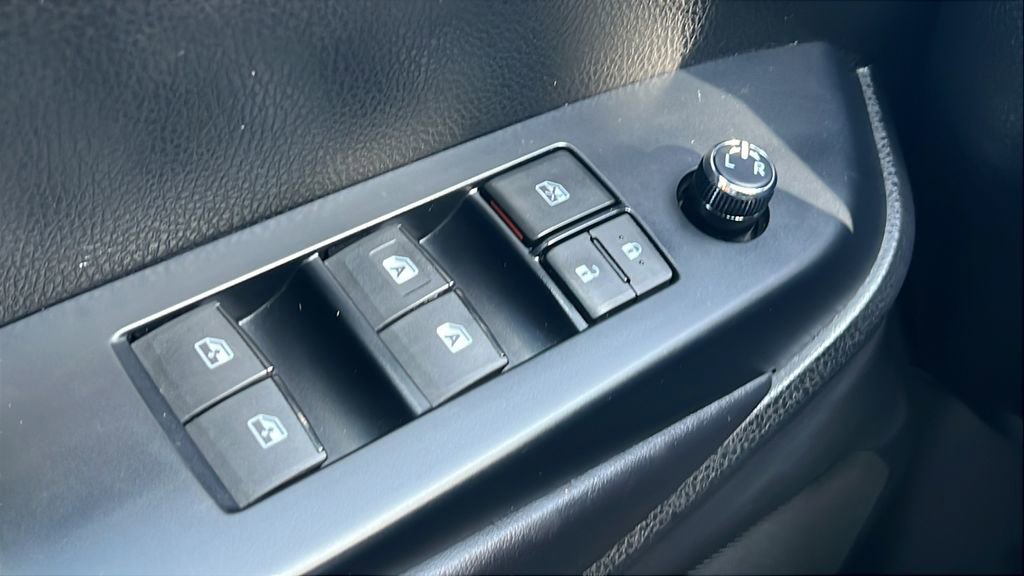 Used 2017 Toyota Highlander XLE AWD/4WD image 20