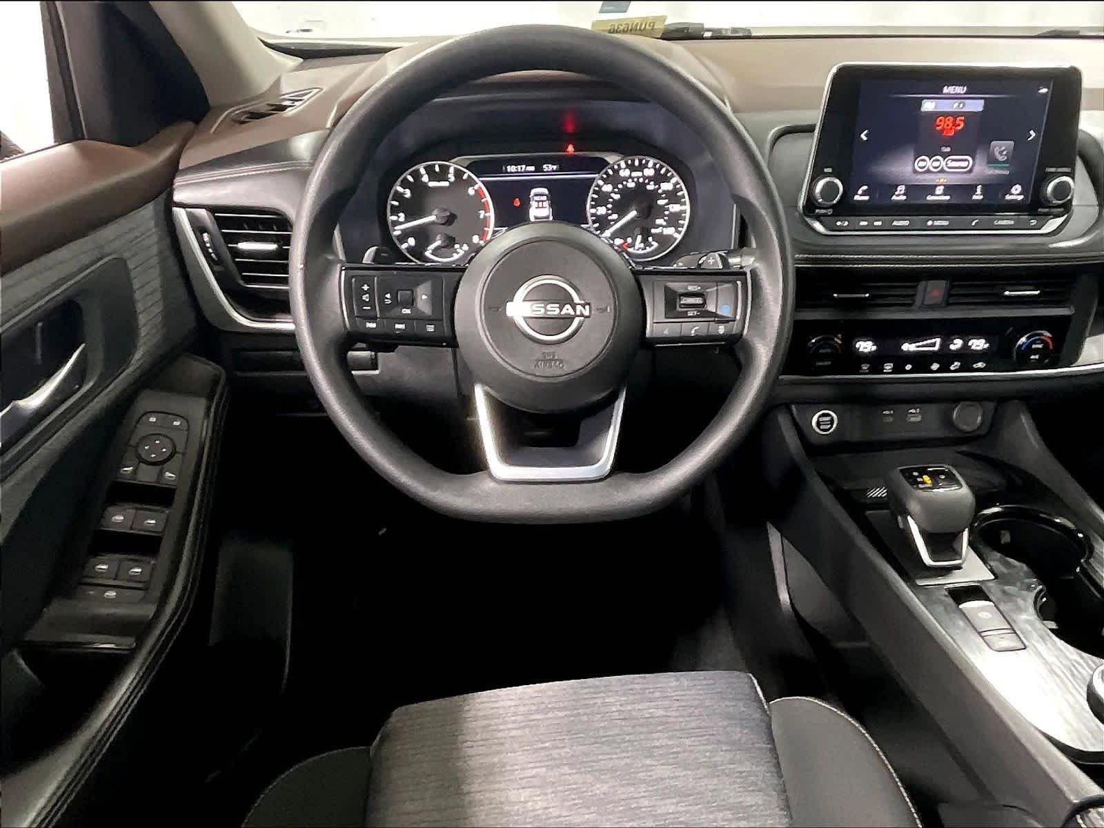 Used 2023 Nissan Rogue SV AWD/4WD image 18