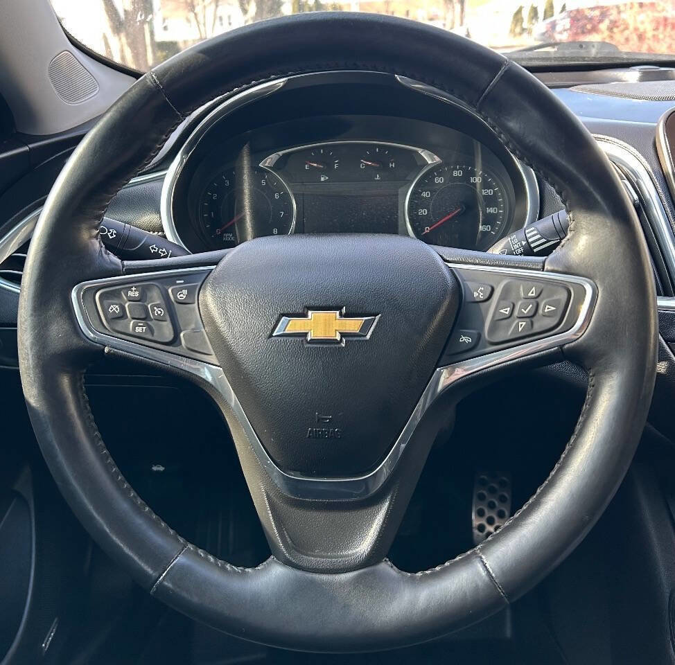 Used 2016 Chevrolet Malibu Premier image 11