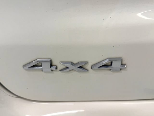 Used 2018 Jeep Compass Limited w/ Navigation Group AWD/4WD image 16
