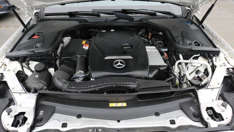 Used 2019 Mercedes-Benz E 300 w/ Premium 1 Package image 25