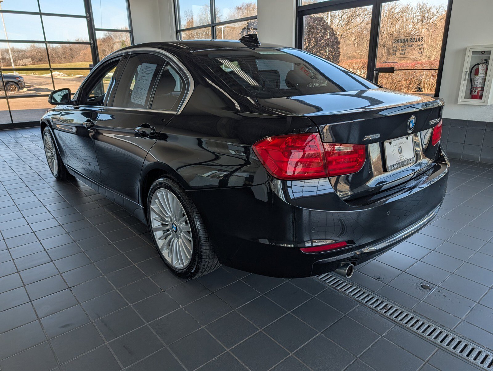 Used 2014 BMW 328d xDrive Sedan image 5
