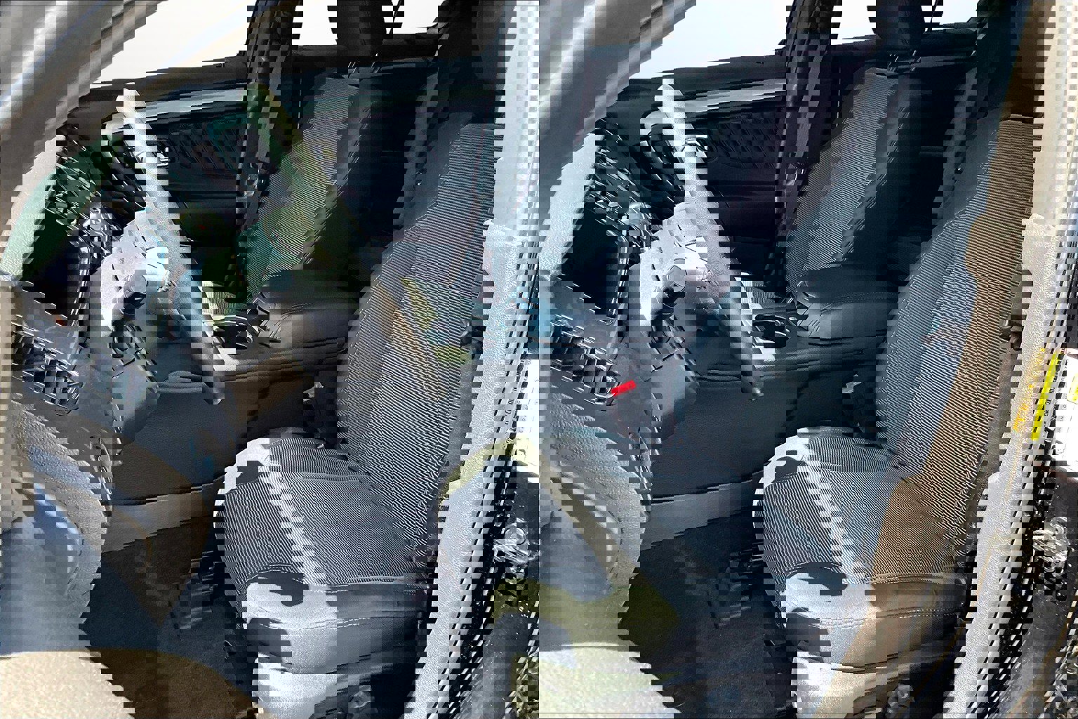 Used 2018 Ford Taurus SEL w/ Equipment Group 201A image 16