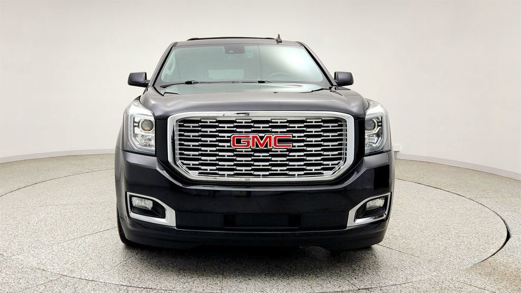 Used 2020 GMC Yukon XL Denali w/ Denali Ultimate Package AWD/4WD image 2