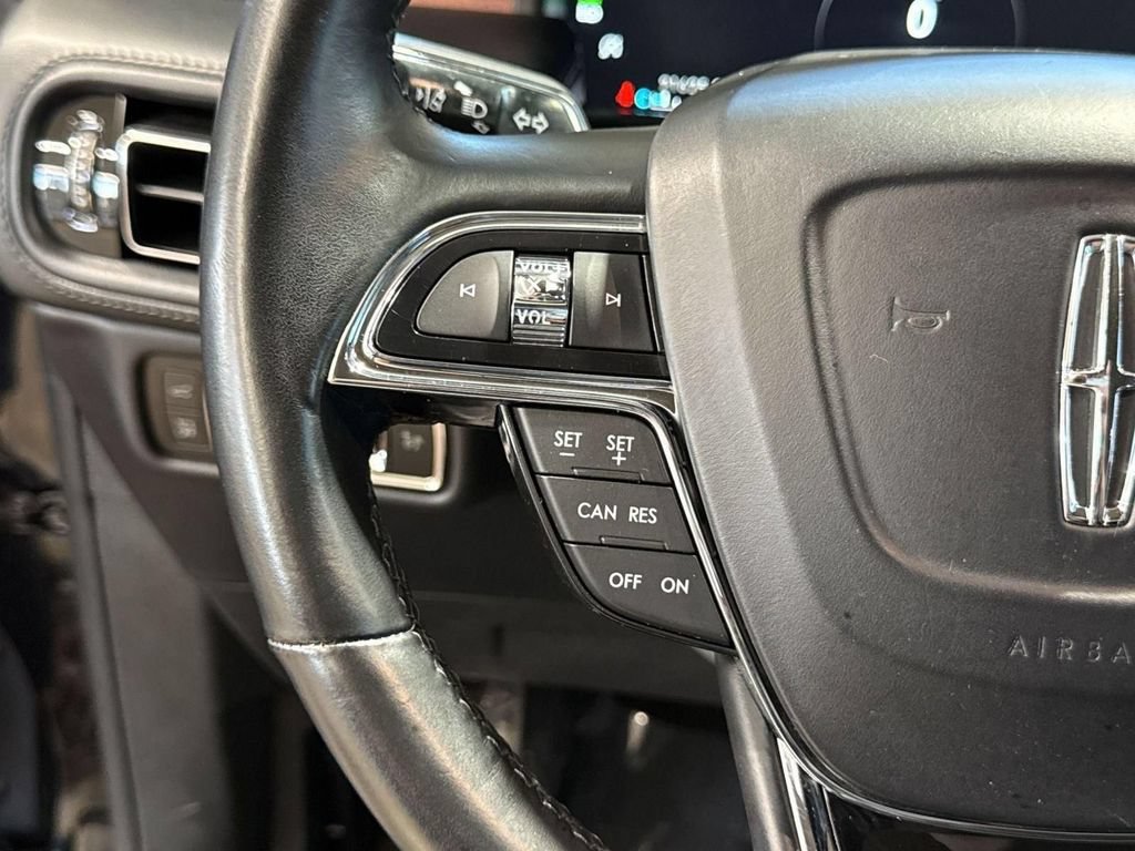 Certified 2022 Lincoln Nautilus Reserve AWD/4WD image 20