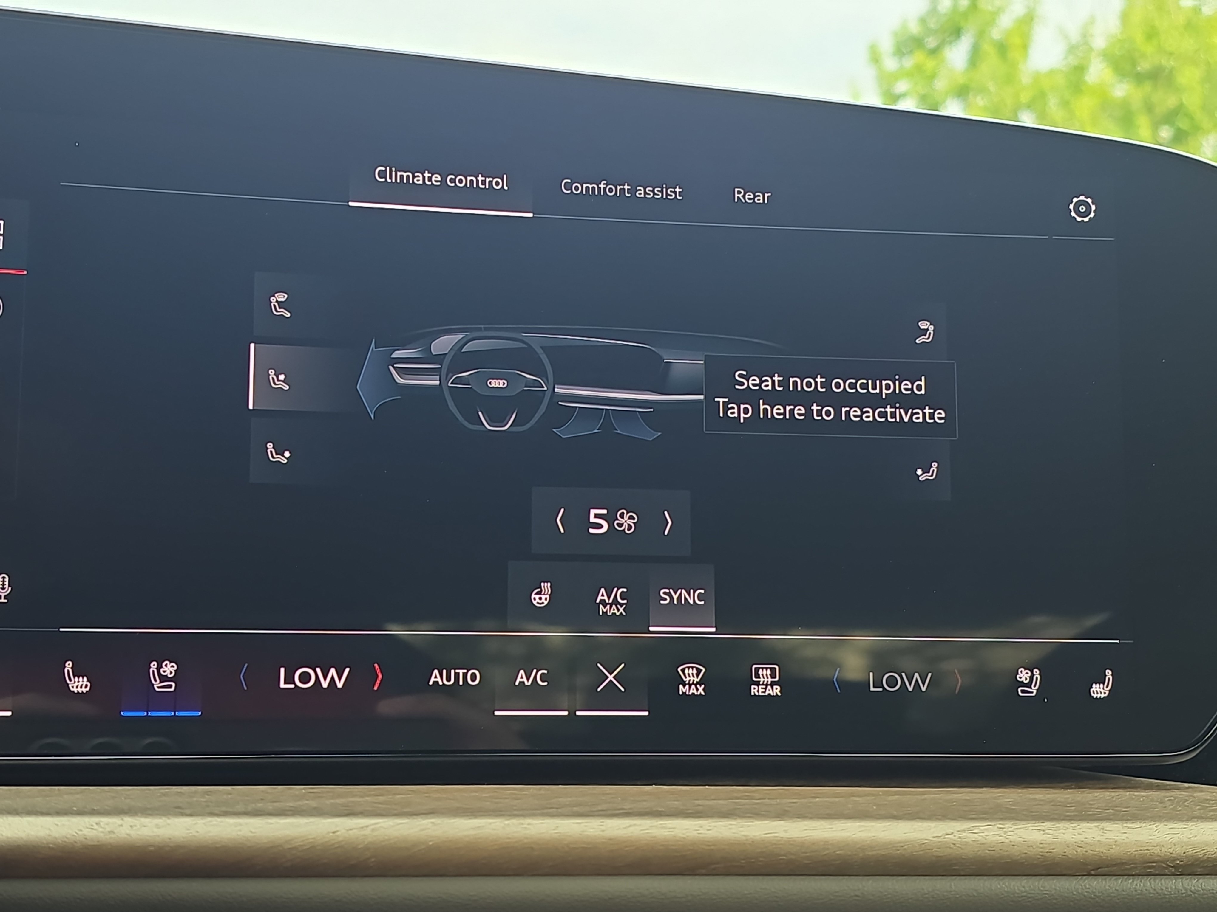Certified 2025 Audi Q5 Prestige AWD/4WD image 24