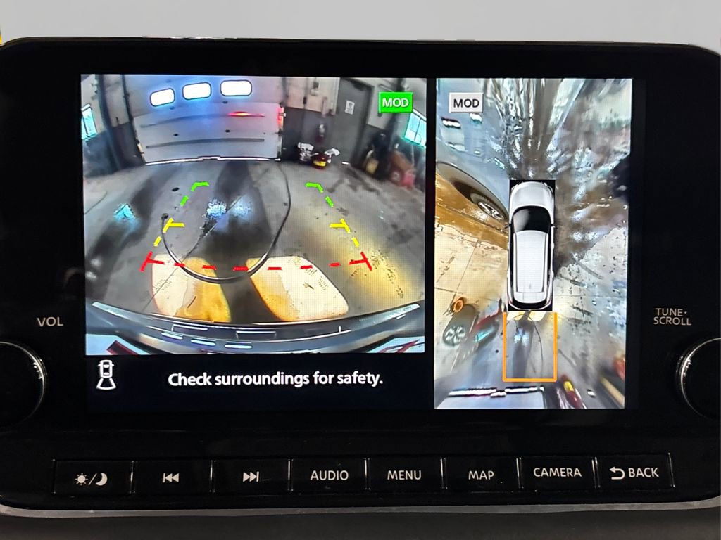 Used 2023 Nissan Rogue SL w/ SL Premium Package image 29