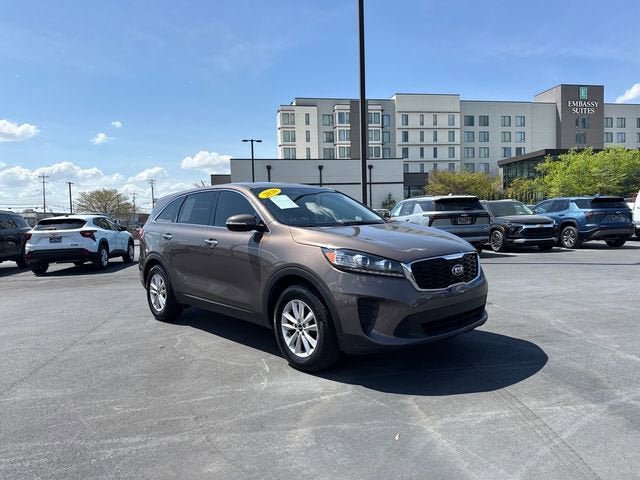 Used 2020 Kia Sorento LX FWD image 1