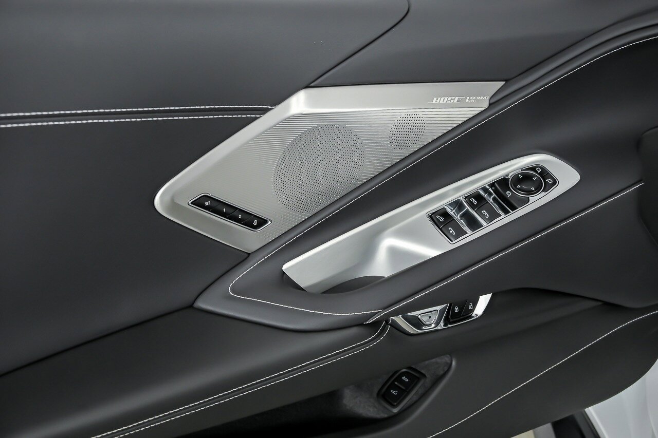 Used 2024 Chevrolet Corvette Z06 RWD image 18
