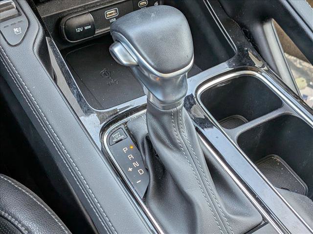 Used 2024 Kia Telluride SX w/ Towing Package FWD image 11