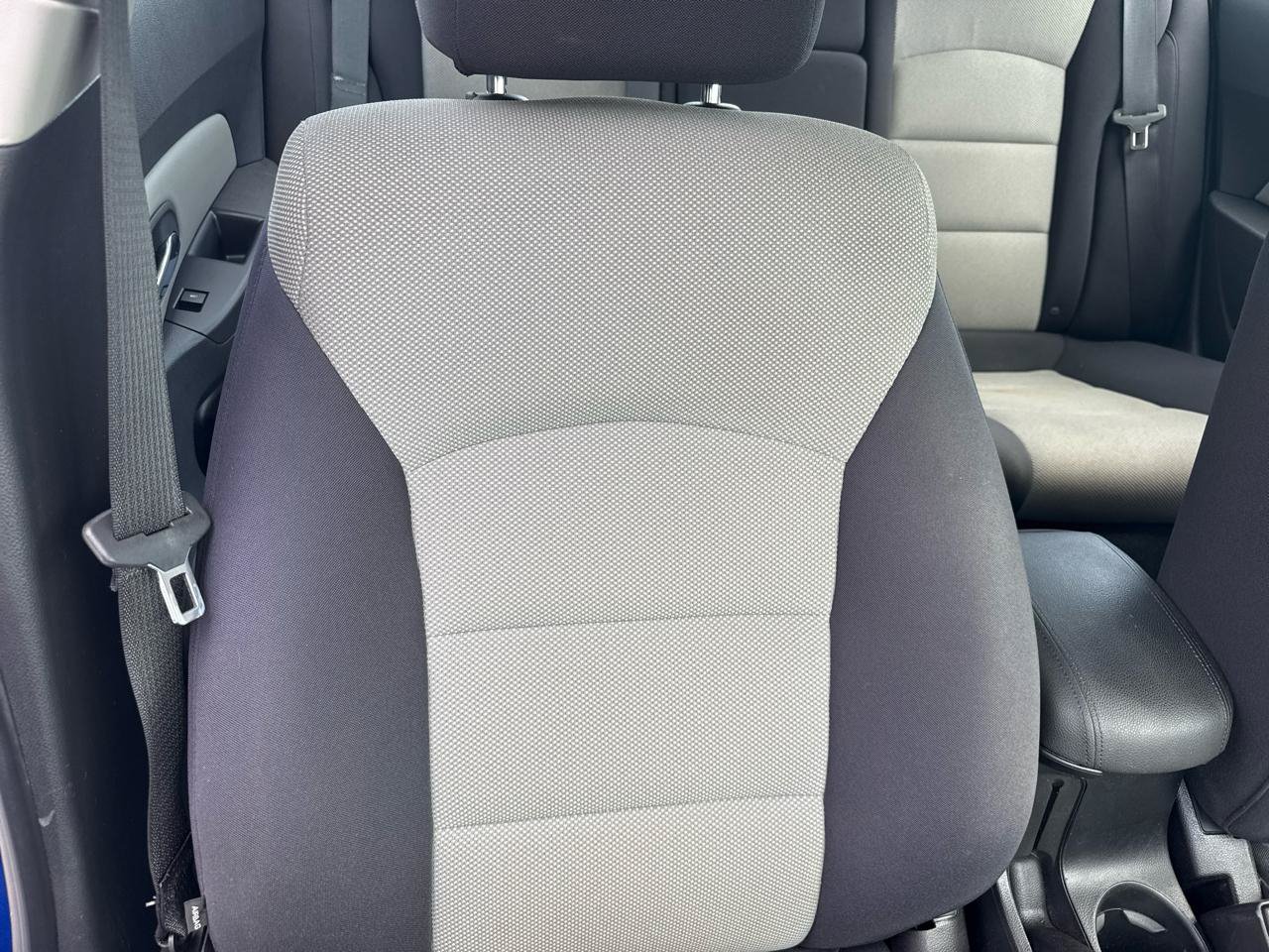 Used 2013 Chevrolet Cruze LS FWD image 10