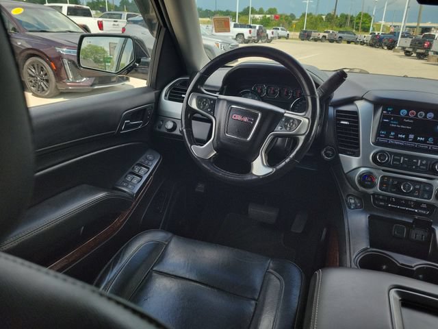 Used 2018 GMC Yukon XL SLT w/ Premium Edition AWD/4WD image 16