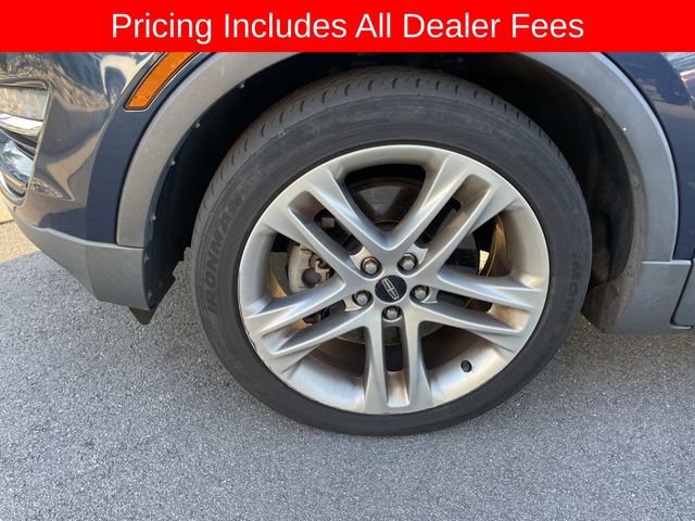 Used 2017 Lincoln MKC Reserve AWD/4WD image 2