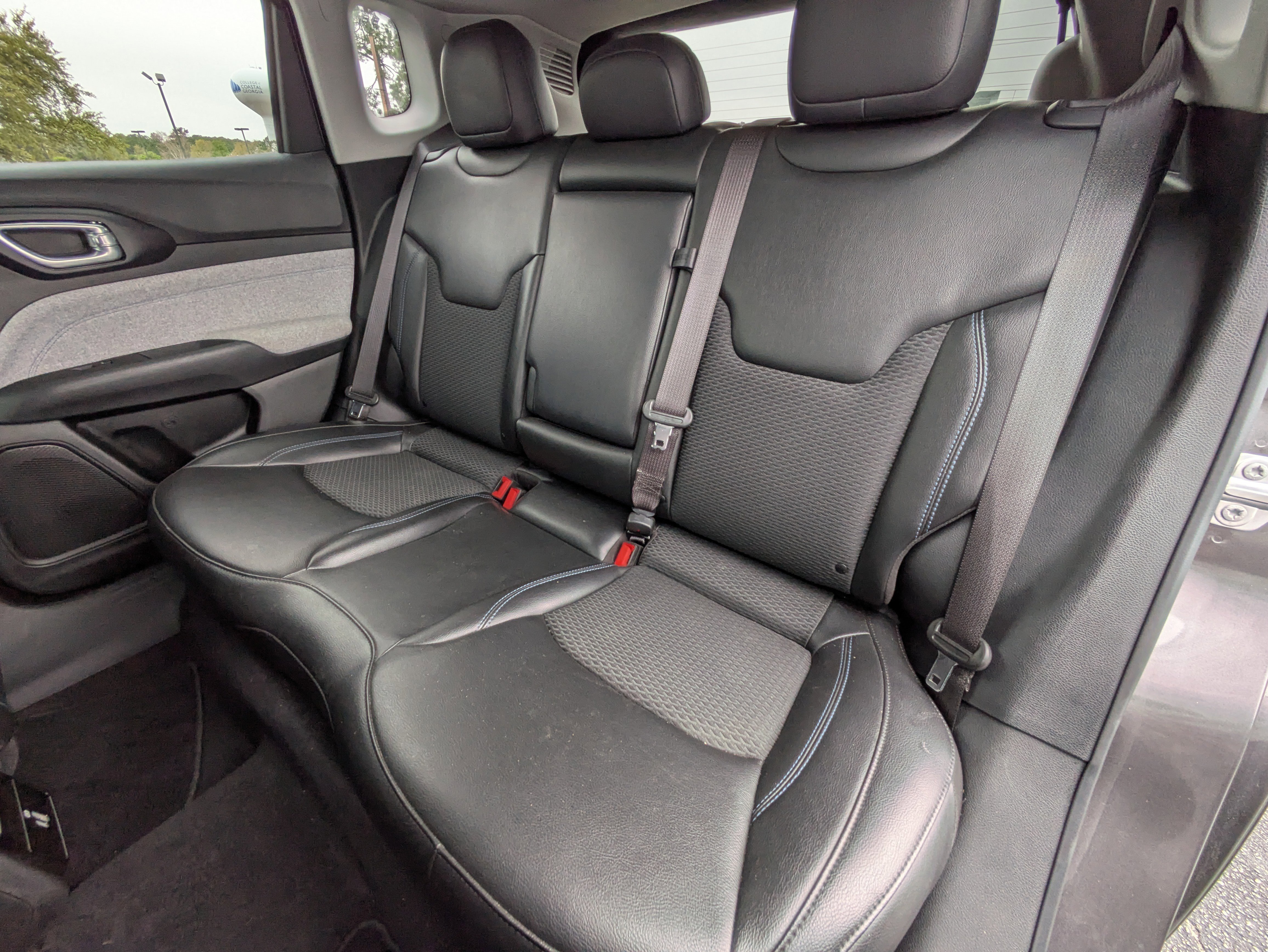 Used 2022 Jeep Compass Latitude w/ Convenience Group image 8