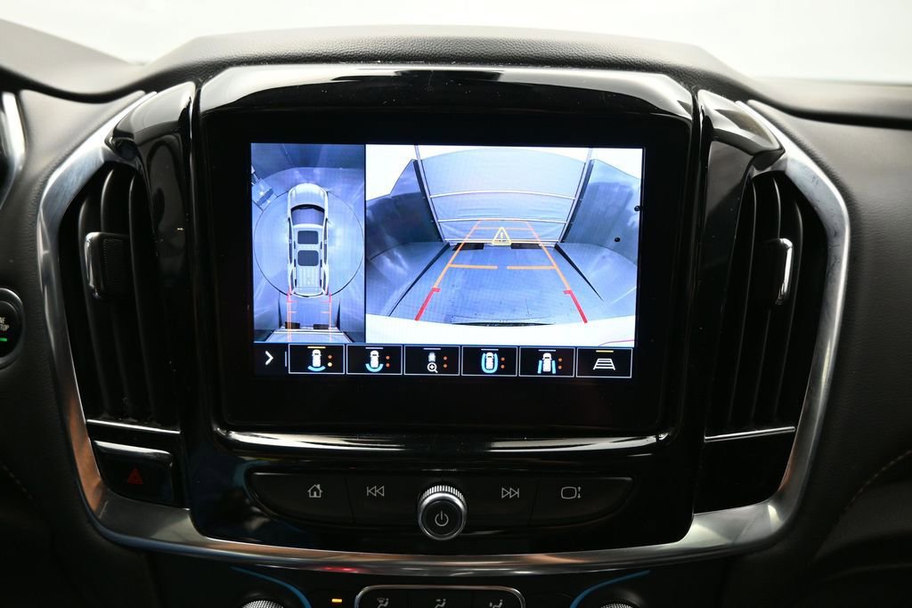 Used 2021 Chevrolet Traverse LT w/ LT Premium Package FWD image 22