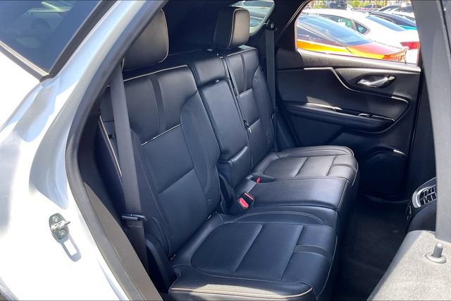 Used 2023 Chevrolet Blazer Premier w/ Enhanced Convenience Package FWD image 26