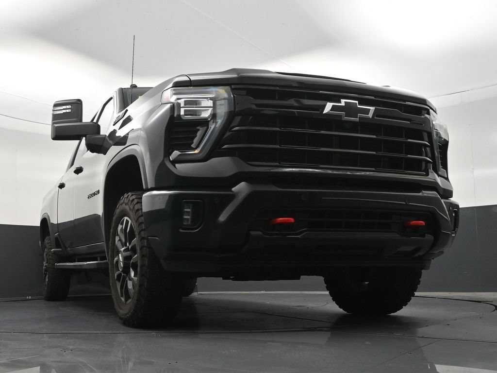 Used 2025 Chevrolet Silverado 2500 LT w/ Trail Boss Package AWD/4WD image 30