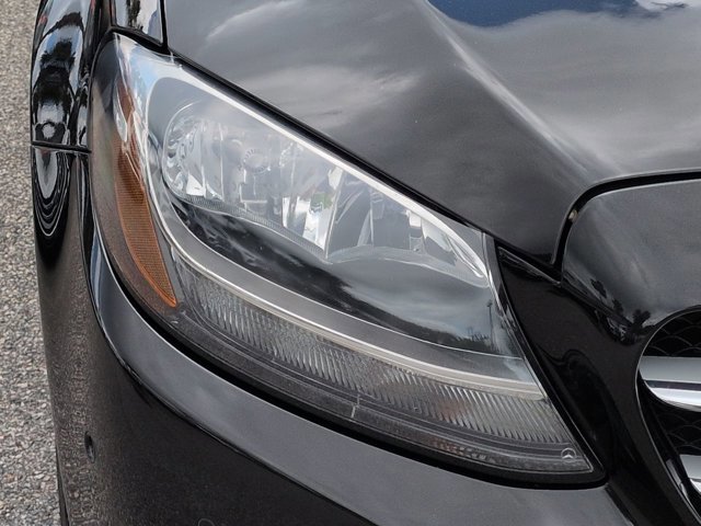 Used 2018 Mercedes-Benz C 300 4MATIC Sedan image 10