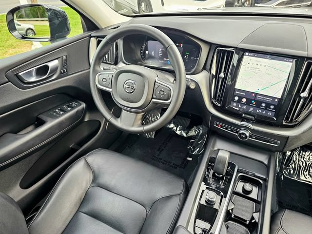 Used 2024 Volvo XC60 T8 Core AWD/4WD image 29