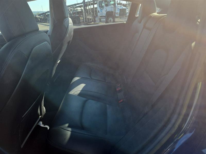 Used 2018 Tesla Model 3 Long Range AWD/4WD image 5