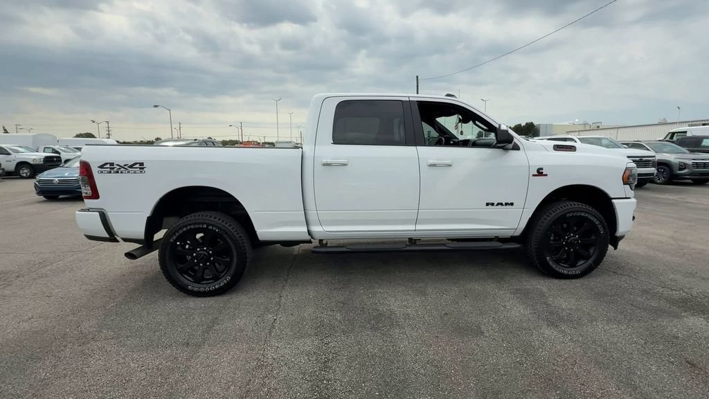 Used 2021 RAM 2500 Big Horn w/ Night Edition AWD/4WD image 9