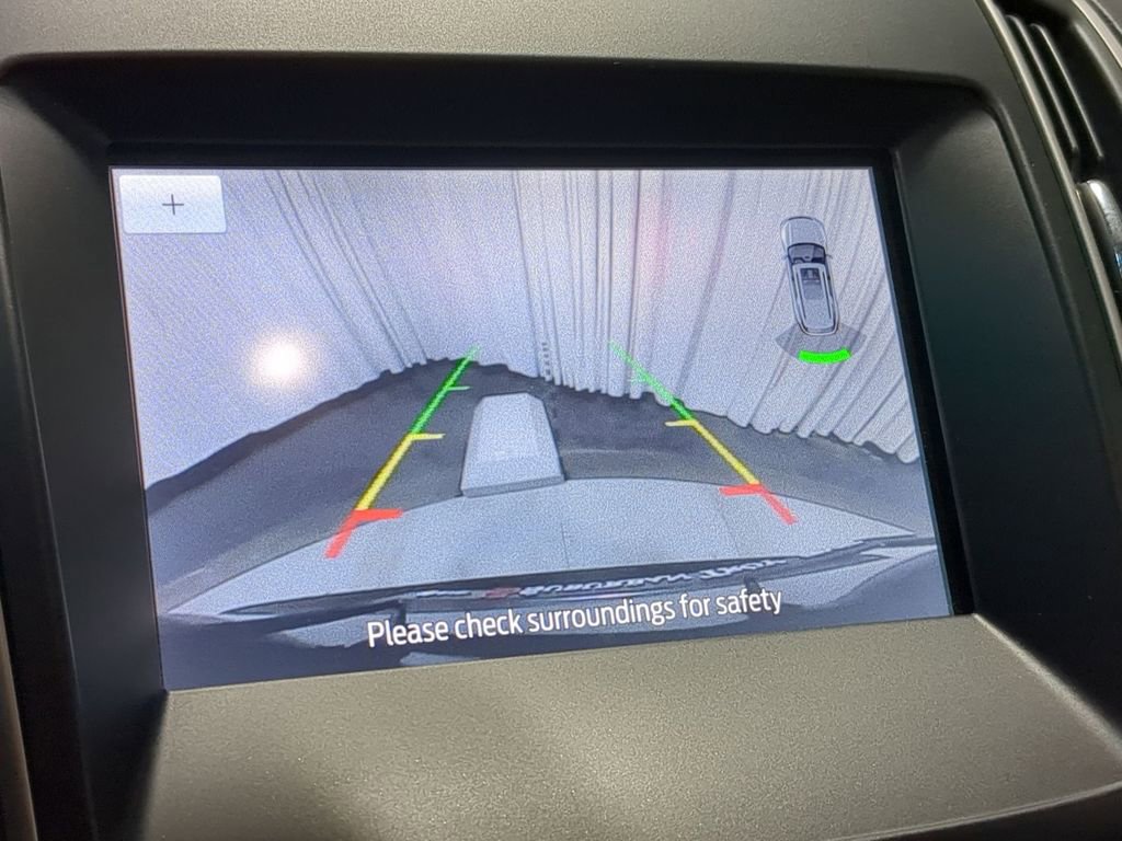 Used 2020 Ford Edge SEL image 42