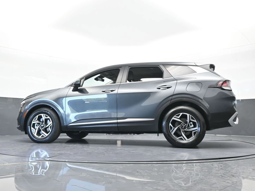Used 2024 Kia Sportage LX image 50