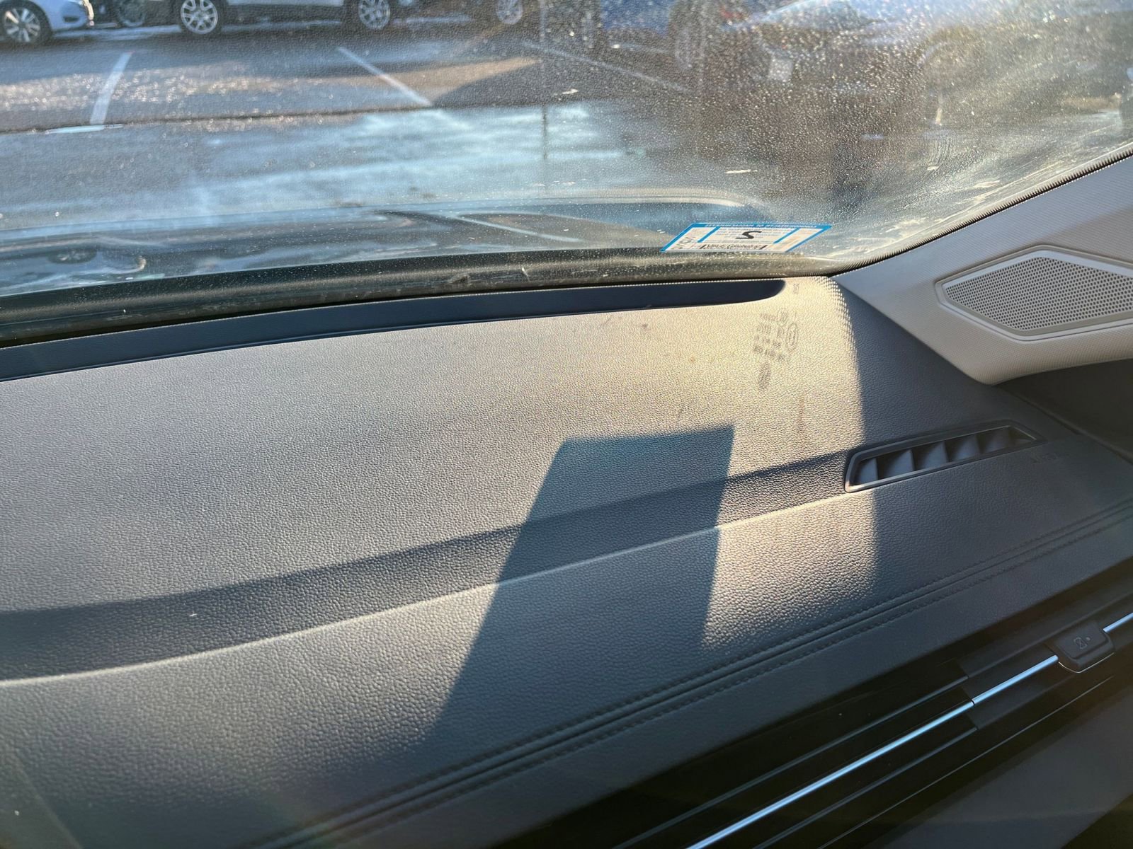 Used 2025 Volkswagen Jetta SE image 35