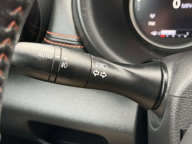 Used 2020 Nissan Kicks SR w/ Exterior Package image 20