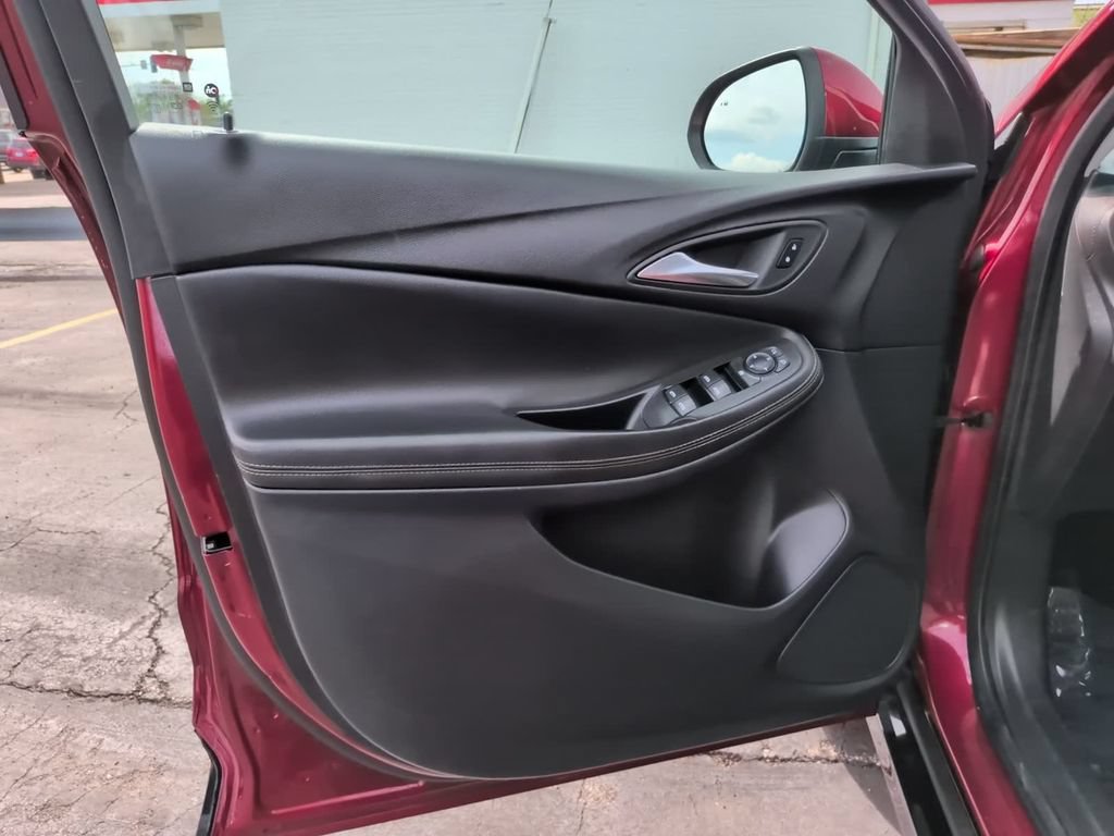Used 2024 Buick Encore GX Sport Touring w/ Comfort Package AWD/4WD image 15