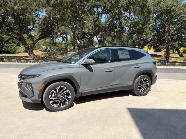 New 2026 Hyundai Tucson Limited FWD image 1