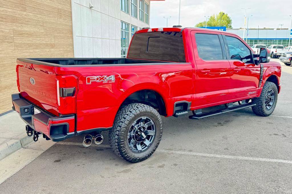 Used 2023 Ford F250 Lariat w/ Sport Appearance Package image 13