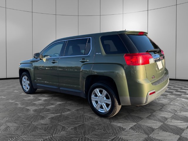 Used 2015 GMC Terrain SLE AWD/4WD image 3