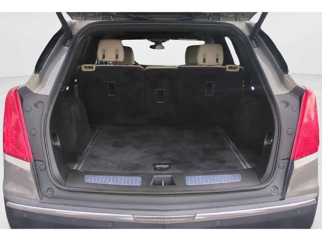 Used 2019 Cadillac XT5 Luxury AWD/4WD image 9
